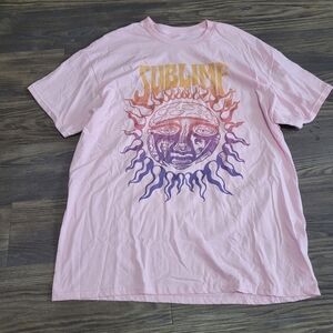 Pink Sublime Graphic T-Shirt with Sun Design Size XL